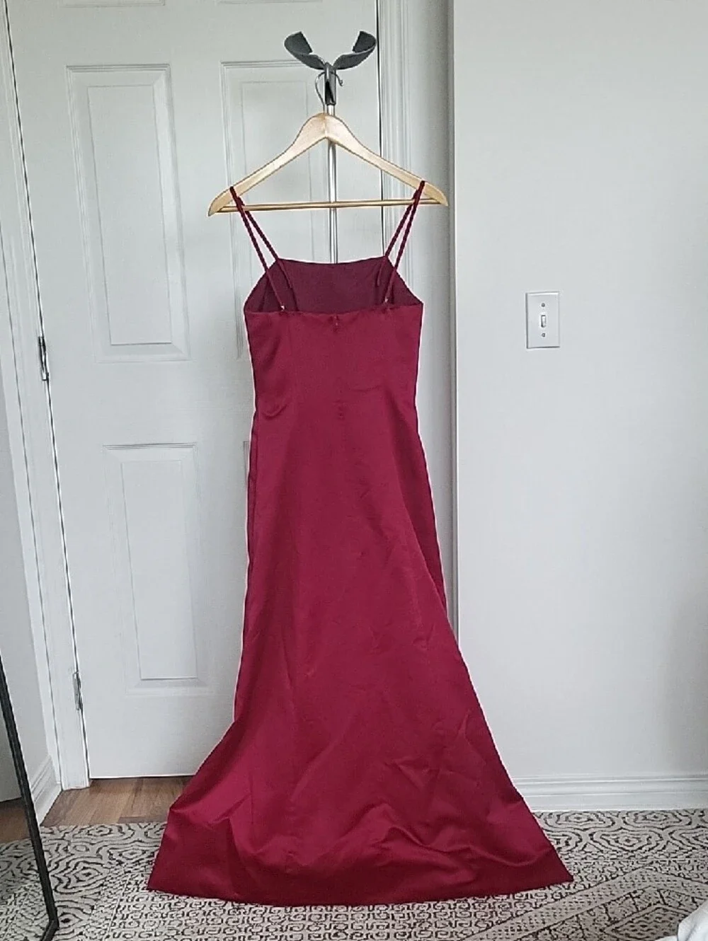 Burgundy Evening Gown with Side Slit - Picture 2 of 8